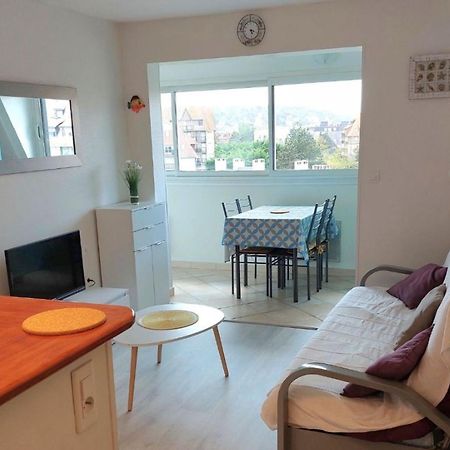 Charmant 2 Pieces Renove Avec Loggia, A Deux Pas De La Plage - Parking Prive - Idealement Situe - Fr-1-712-77 Villers-sur-Mer Εξωτερικό φωτογραφία